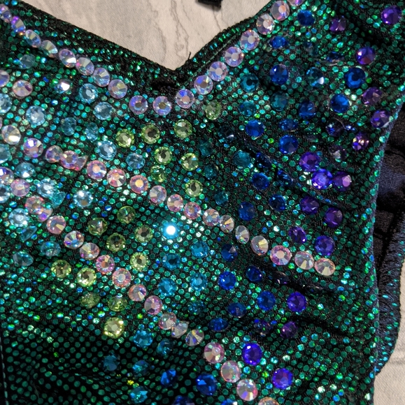 Toxic Angelz Custom Figure Competition Suit - Picture 6 of 12